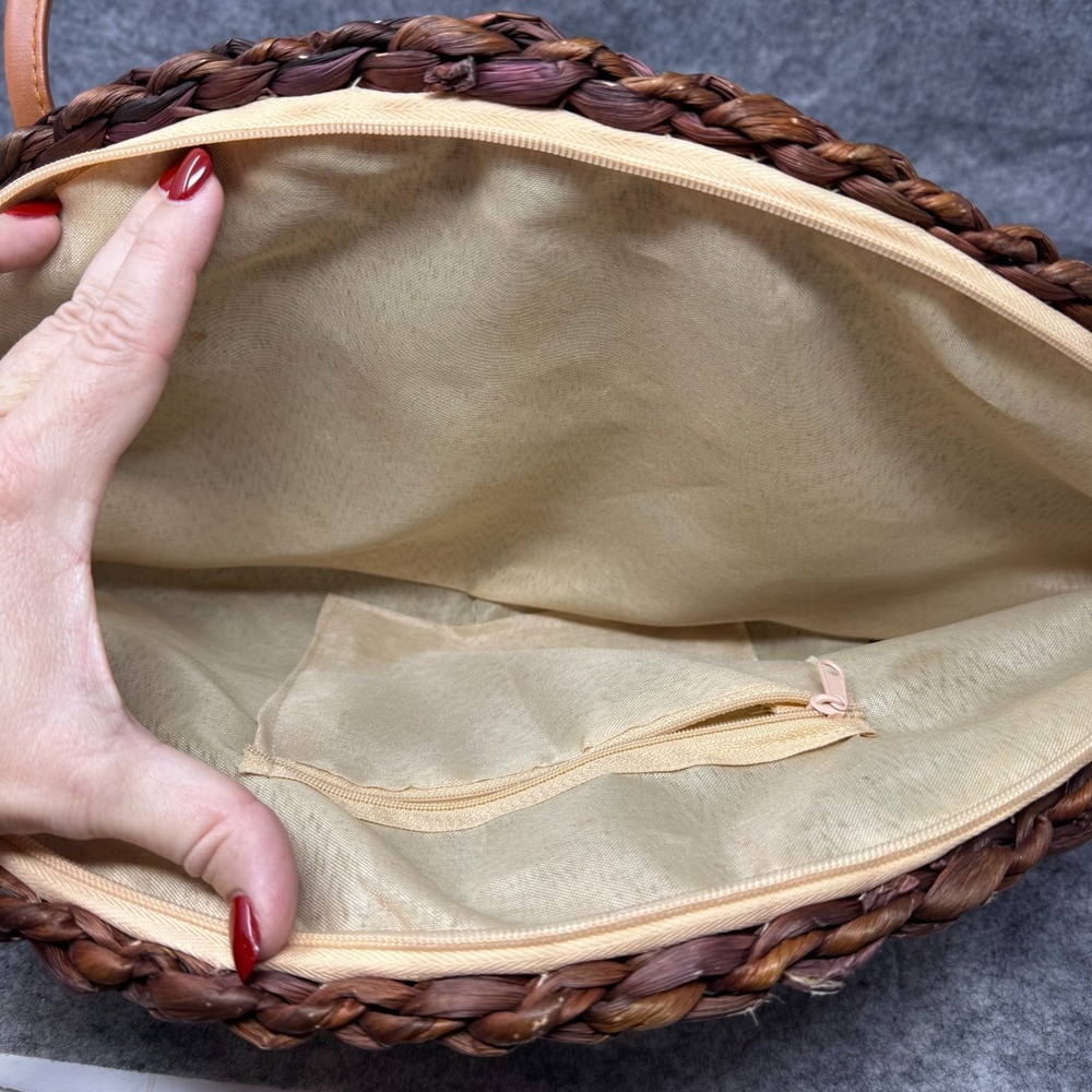 Handmade Crescent Basket Shoulderbag Purse Woven Rattan Wicker Brown Resortwear - Picture 8 of 10